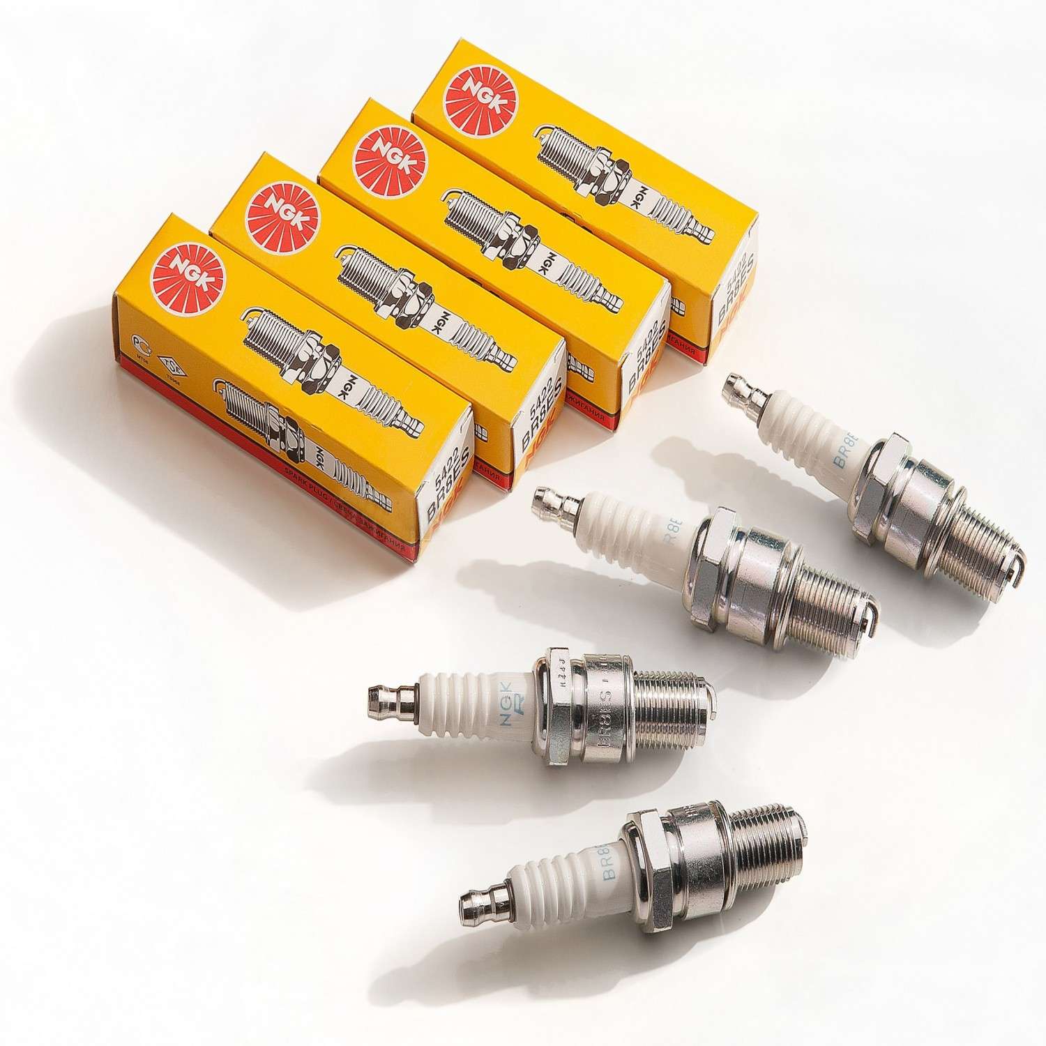 BUJI LKR8AP BMW E90-92-93-60-63-64 M3-M5-M6 01-10 - NGK 4471