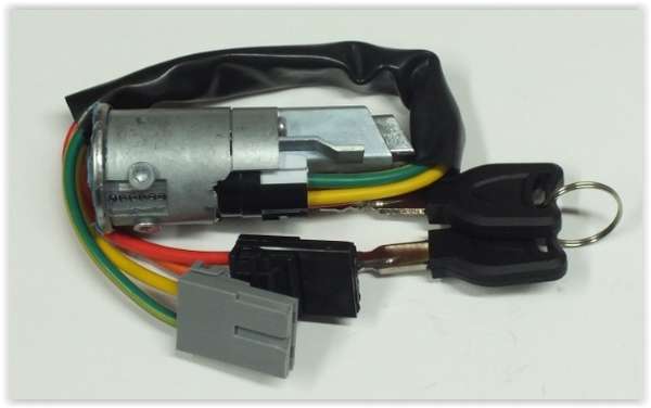 KILITLI KONTAK ANAHTARI KOMPLE R9 R11 YM. - EMA DL371