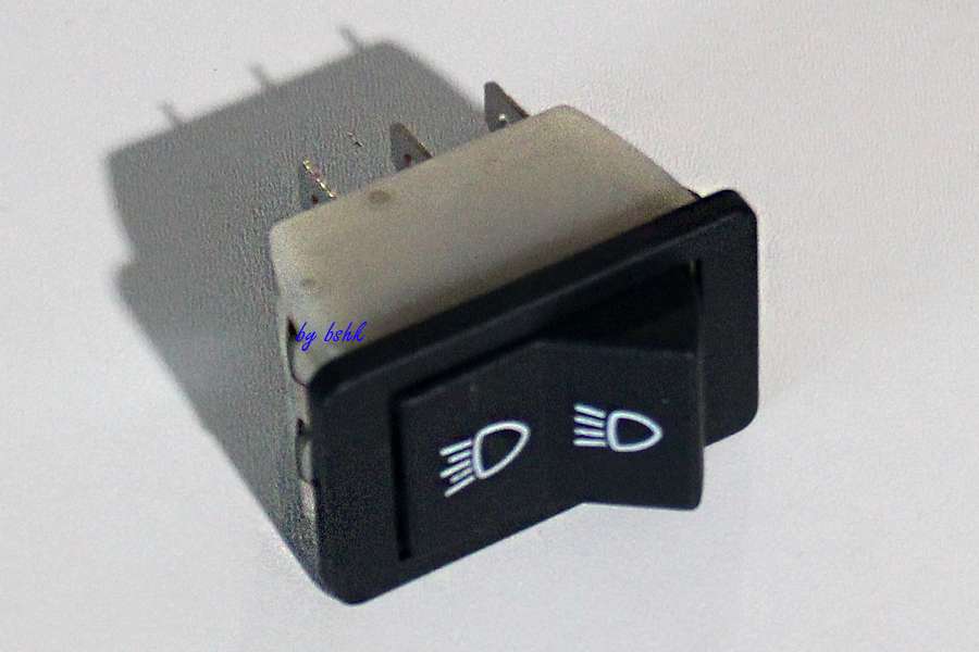 FAR DUGMESI RENAULT 12V - EMA CD022