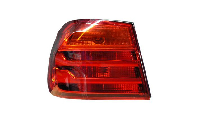 STOP LAMBASI DIS SOL SARI SINYALLI BMW F32 F33 - ULO 1114001